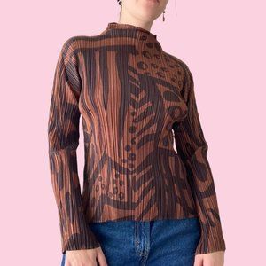 Pleats please two toned brown turtleneck